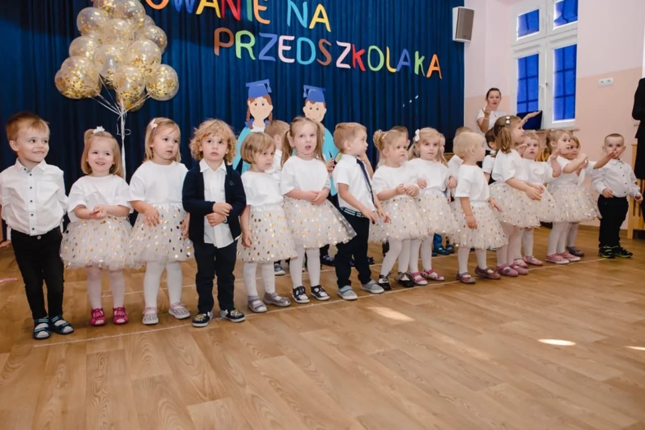 Jak ubrać dziecko na pasowanie na przedszkolaka, aby wyglądało elegancko? Jak ubrać dziecko na pasowanie na przedszkolaka, aby wyglądało elegancko?