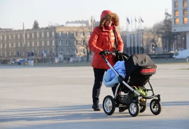 Ile kosztuje żłobek w Łodzi? Zaskakujące ceny i wsparcie finansowe Ile kosztuje żłobek w Łodzi? Zaskakujące ceny i wsparcie finansowe