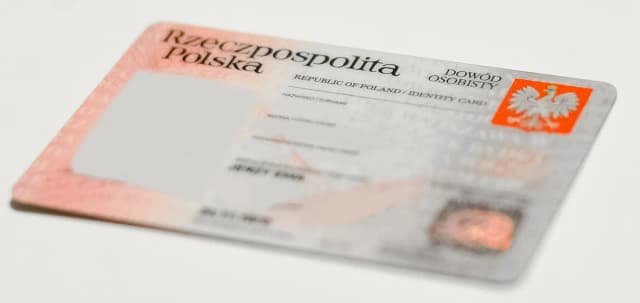 Dowód osobisty dla dziecka: czy zgoda obojga rodziców jest konieczna? Dowód osobisty dla dziecka: czy zgoda obojga rodziców jest konieczna?